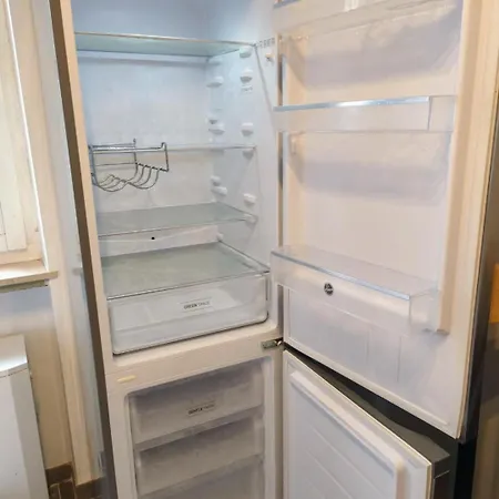L8 Street Budget - Apartment *